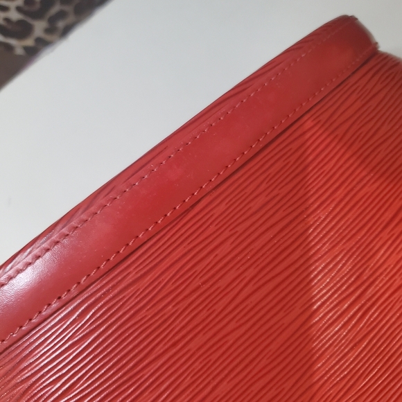 Louis Vuitton Saint Jacques Handbag Red Epi Leather Purse - Picture 13 of 14